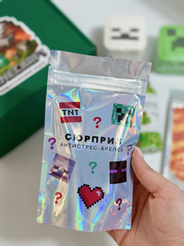 Подарунковий набір «Світ Майнкрафт» з сюрпризом